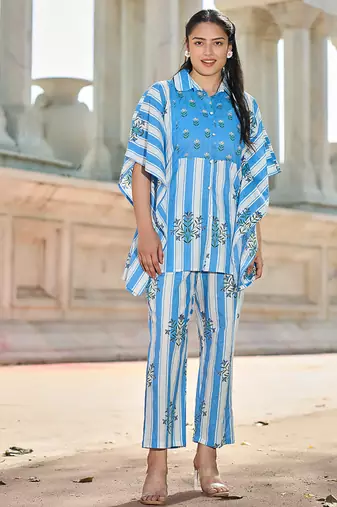 blue zig zag thigh length co-ord set