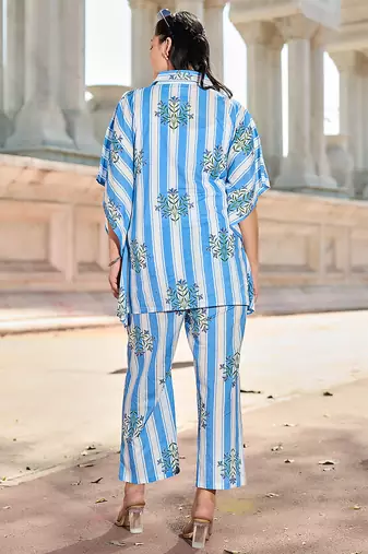 blue zig zag thigh length co-ord set