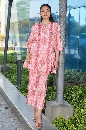 pink zig zag thigh length co-ord set