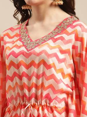 Coral Red Chevron Printed Zari Embroidery Neckline Kaftan Kurta with Trousers 2
