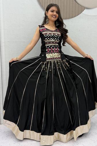 Black Color lampi bordar & ribbon work Cotton Navratri Lahenga Choli