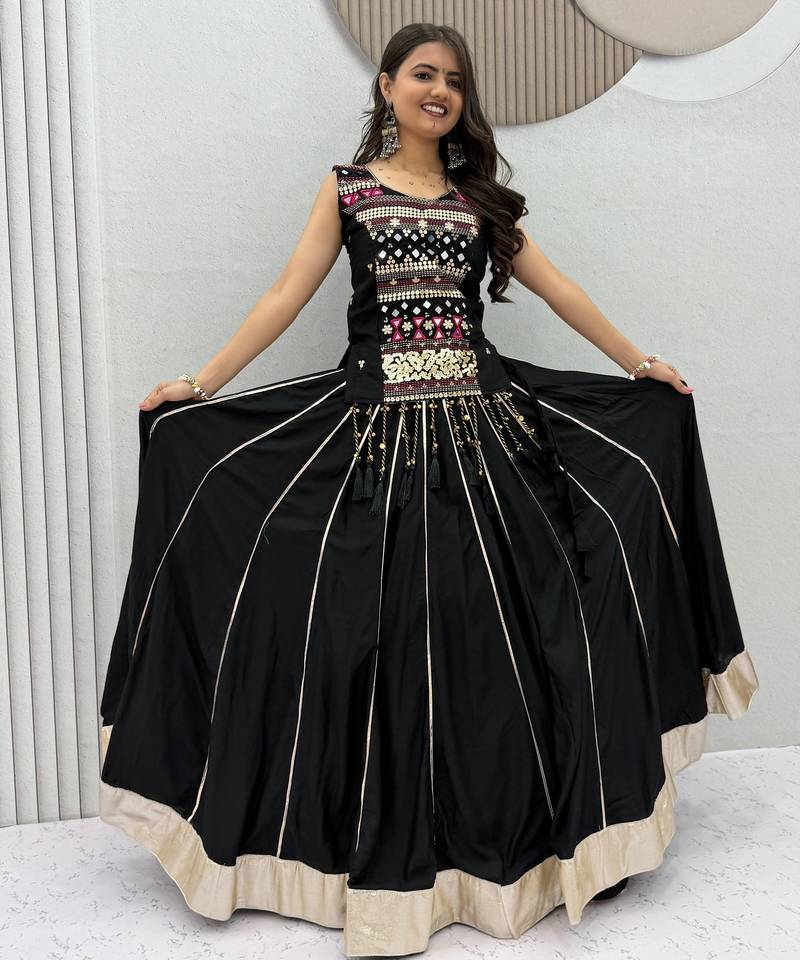 Black Color lampi bordar & ribbon work Cotton Navratri Lahenga Choli
