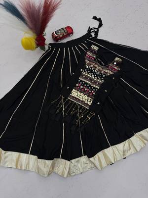 Black Color lampi bordar & ribbon work Cotton Navratri Lahenga Choli 4