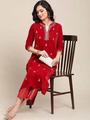 Women Red Floral Embroidered Regular Thread Work Velvet Kurta with Trousers 7
