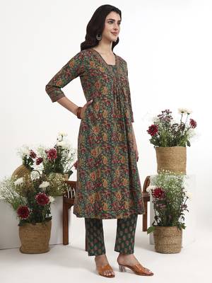 green cotton flared kurta pant dupatta set 5
