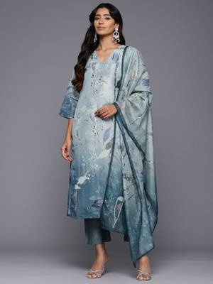 Floral Printed Regular Gotta Patti Kurta With Trousers & Dupatta 1