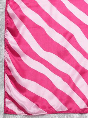 Women Pink Bandhani Printed Kurta with Trousers & With Dupatta 5