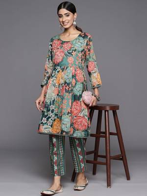 Women Floral Printed Regular Beaded Pure Cotton Kurta with Trousers 1