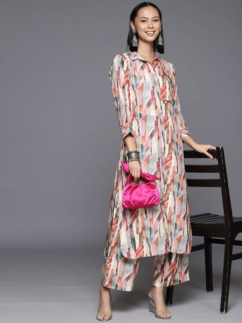 Women Abstract Printed Regular Kurta With Trousers