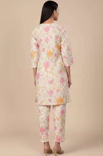 Off White Floral Printed Panelled Pure Cotton Straight Kurta With Trouser