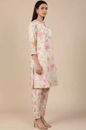 Off White Floral Printed Panelled Pure Cotton Straight Kurta With Trouser