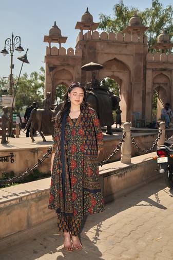 Yufta navy blue anarkli one pocket kurta trouser dupatta set