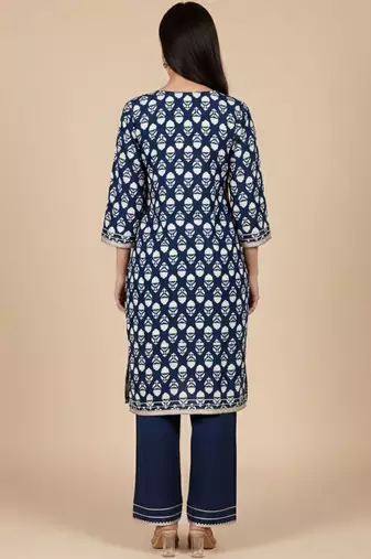 Women Ethnic Motifs Printed Sequined Details Kurta with Trousers