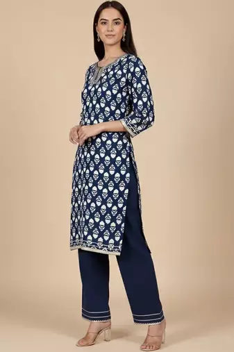 Women Ethnic Motifs Printed Sequined Details Kurta with Trousers