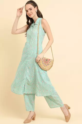 Ethnic Motifs Printed Panelled Kurta with Trousers