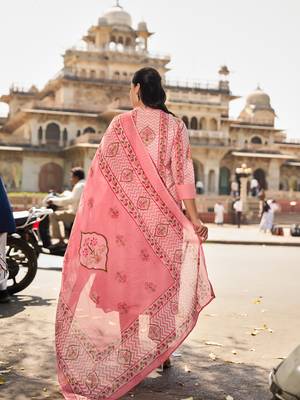 pink kantha work a-line kurta trouser dupatta set 3