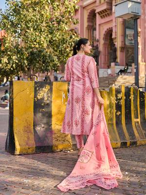pink zig zag floral print a-line design kurta trouser dupatta set 3