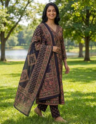Yufta blue floral print a-line angrakha kurta trouser dupatta set 2