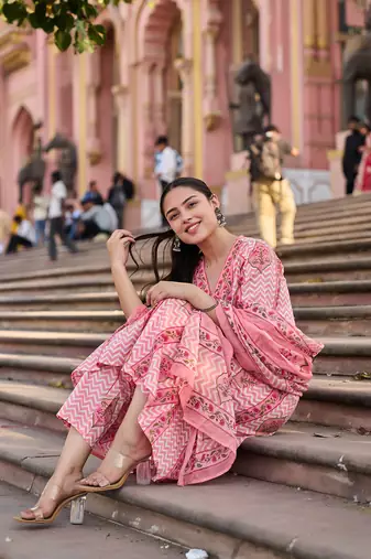 pink zig zag floral print a-line design kurta trouser dupatta set