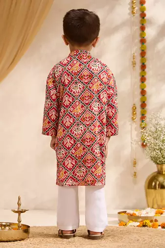Boys red cotton patola print kurta pyjama set