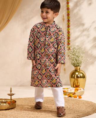 Boys black cotton patola print kurta pyjama set 1