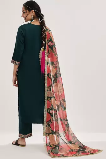 Green Ethnic Motifs Embroidered Sequinned Straight Kurta & Trousers With Dupatta