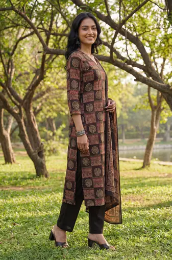 black straight geometric print kurta trouser dupatta set