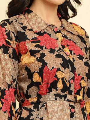 Floral Printed Shirt Collar Fusion Kurta With Trousers 2