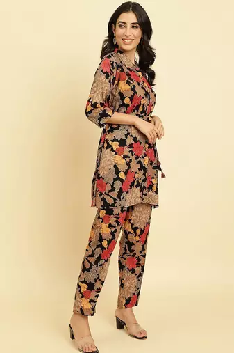 Floral Printed Shirt Collar Fusion Kurta With Trousers