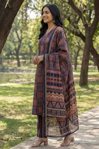 Yufta navy blue straight geometric print with kurta trouser dupatta set