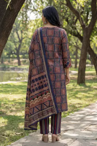 Yufta navy blue straight geometric print with kurta trouser dupatta set