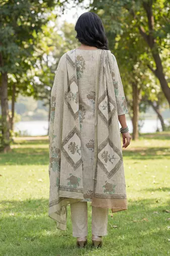 grey straight design striped and floral print with this kurta trouser dupatta set