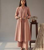 Yufta mauve solid a-line design features pintuck pleats kurta palazzo set