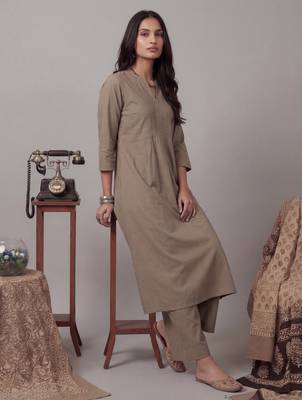 Yufta grey solid a-line design features pintuck pleats kurta palazzo set 2
