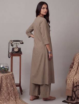 Yufta grey solid a-line design features pintuck pleats kurta palazzo set 3