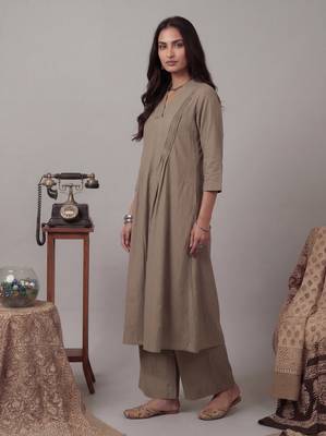 Yufta grey solid a-line design features pintuck pleats kurta palazzo set 4