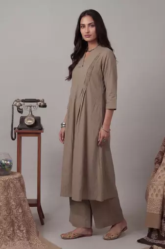 Yufta grey solid a-line design features pintuck pleats kurta palazzo set