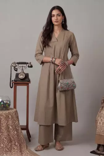 Yufta grey solid a-line design features pintuck pleats kurta palazzo set