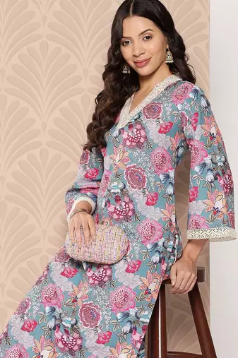 Floral Printed Regular Kurta with Trousers