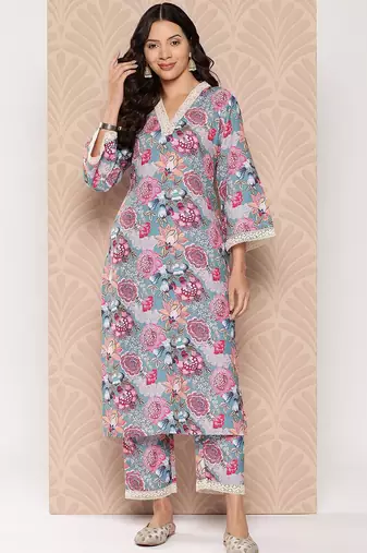 Floral Printed Regular Kurta with Trousers