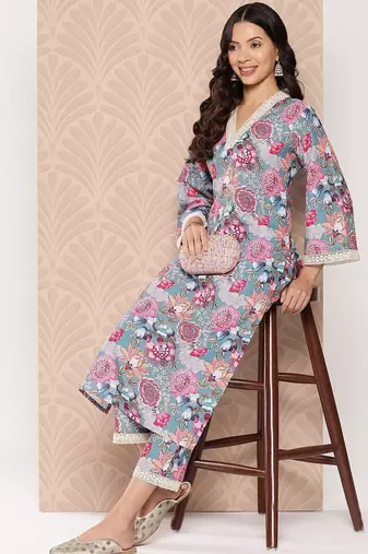Floral Printed Regular Kurta with Trousers