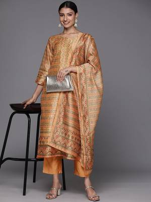 Women Coral Printed Regular Chanderi Silk Kurta with Trousers & With Dupatta 1