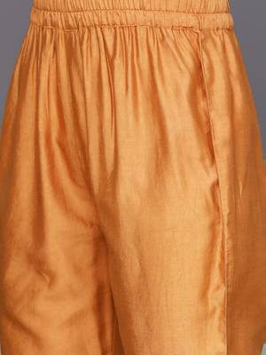 Women Coral Printed Regular Chanderi Silk Kurta with Trousers & With Dupatta 3