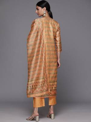 Women Coral Printed Regular Chanderi Silk Kurta with Trousers & With Dupatta 7