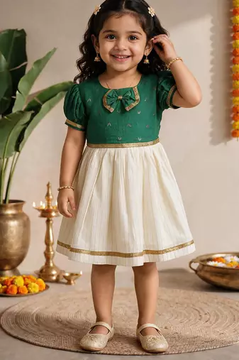 Sishu girls green chanderi silk zari a-line bowdress