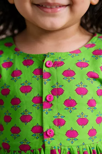 Sishu girls green floral print cotton a-line dress