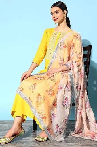 Women Solid Viscose Rayon Hyper Texture Kurta Set