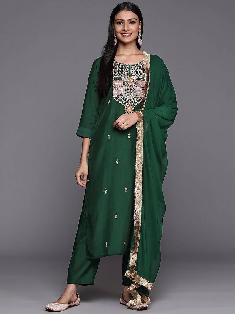 Women Green Ethnic Motifs Embroidered Gotta Patti Kurta with Trousers & With Dupatta