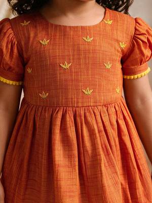 Sishu girls orange floral embroidered kurta with dhoti pant 2