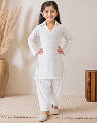 Girls white cotton chikankari kurta with patiala pants 1